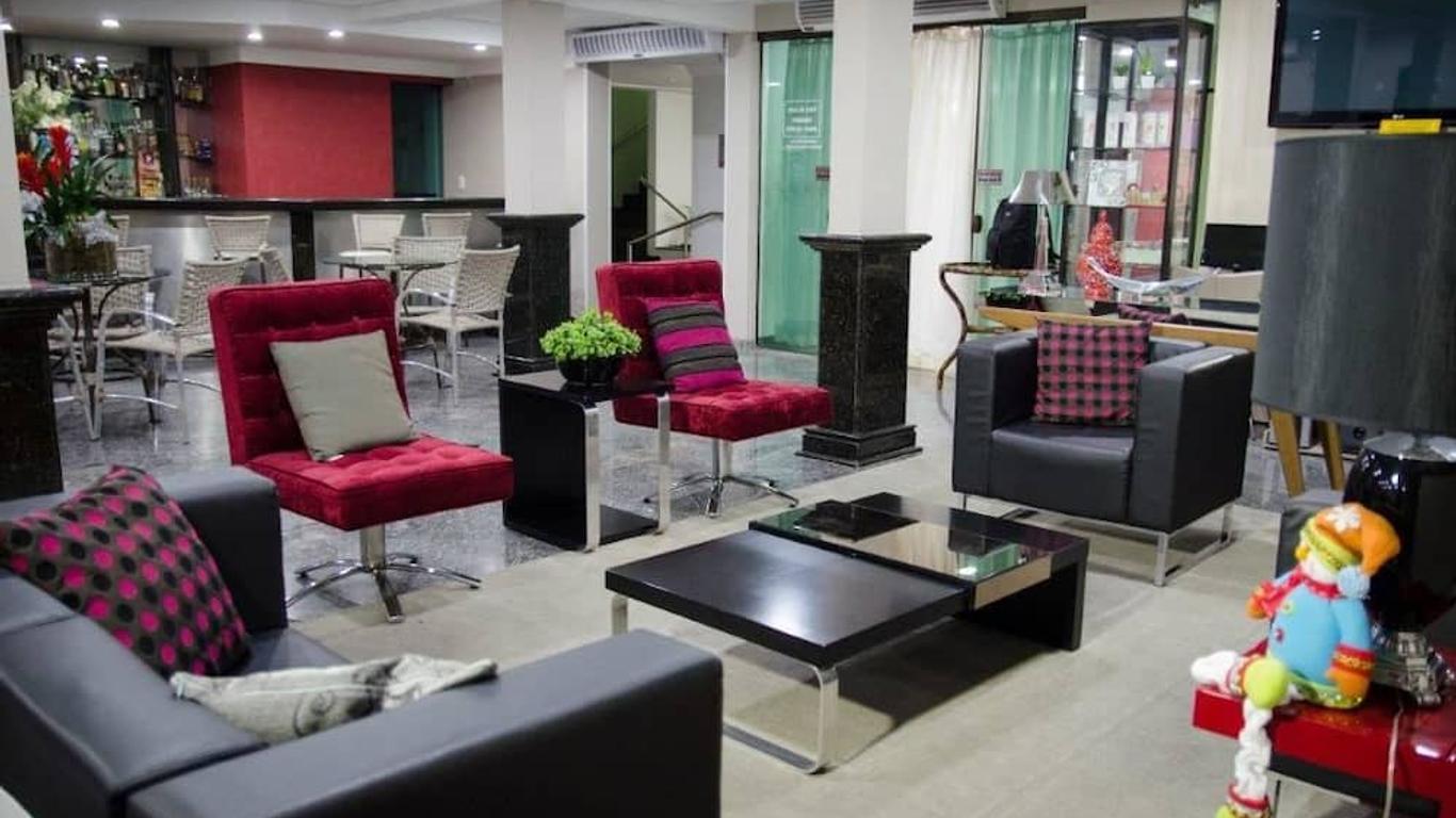 Alves Hotel