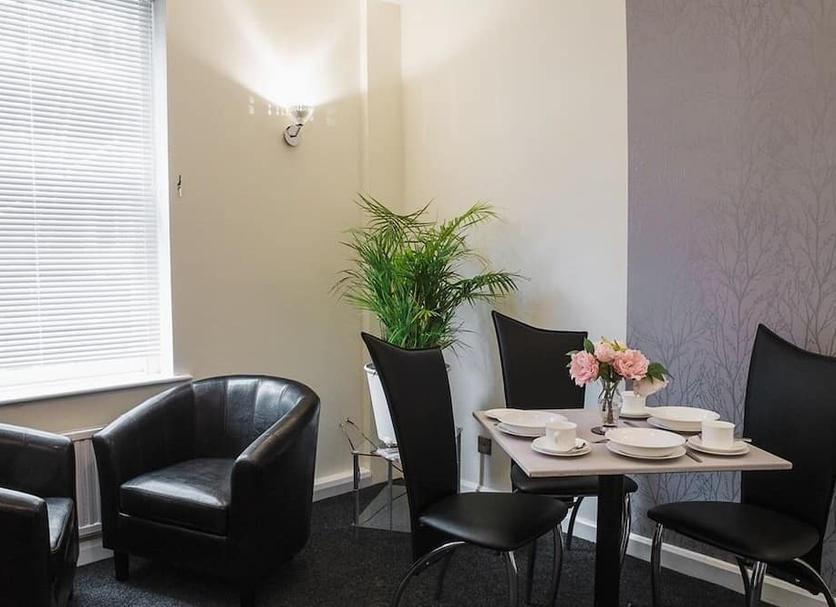 Dining room Photo