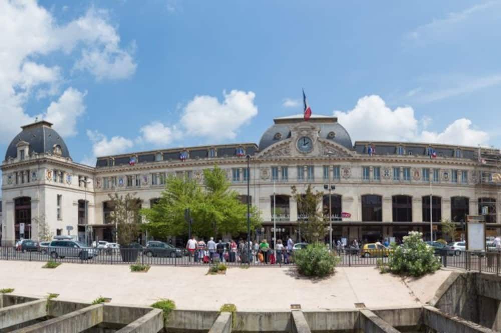 Building