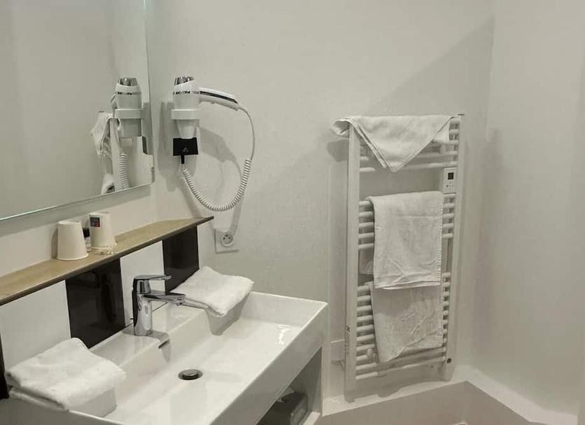 Bathroom Photo