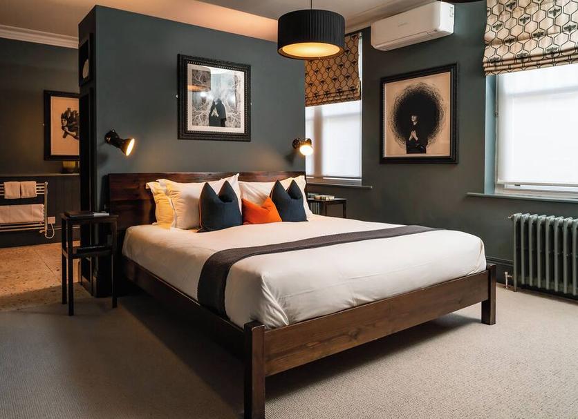 Bedroom Photo
