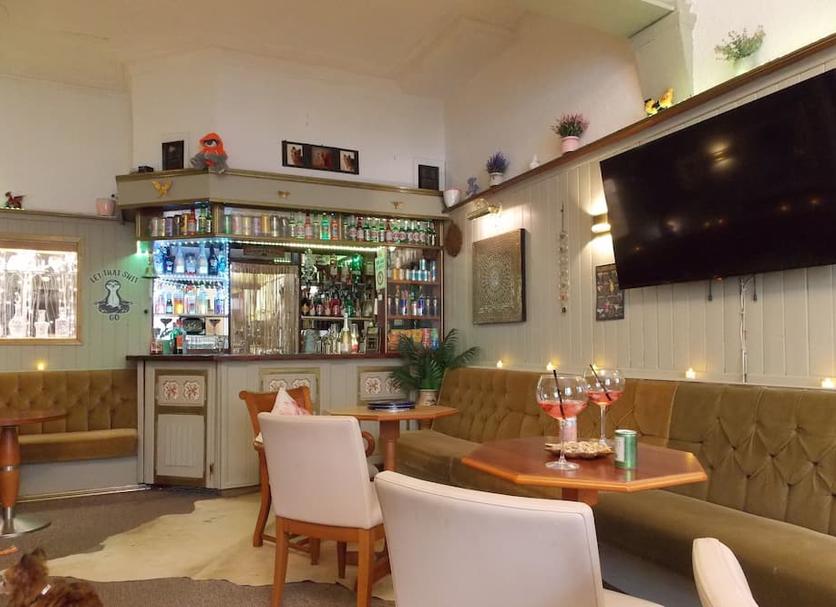 Bar Photo