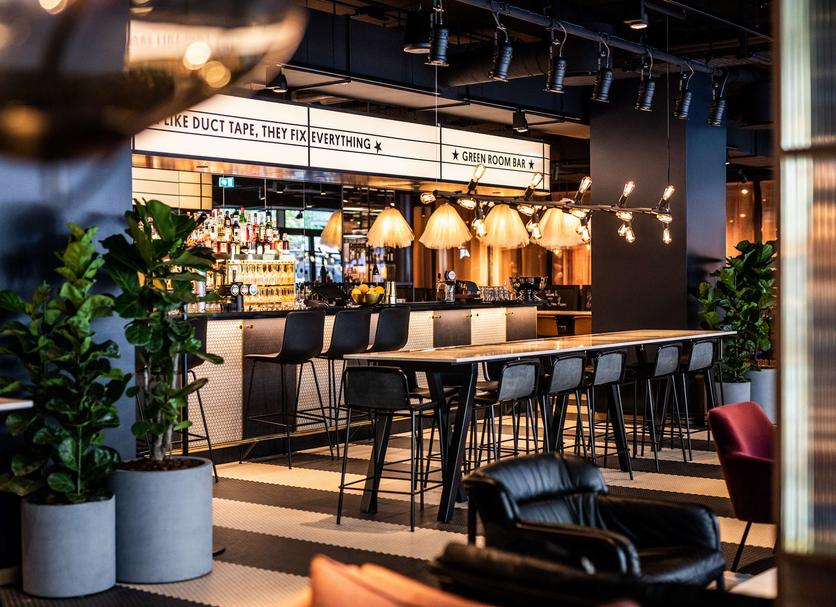 Bar Photo