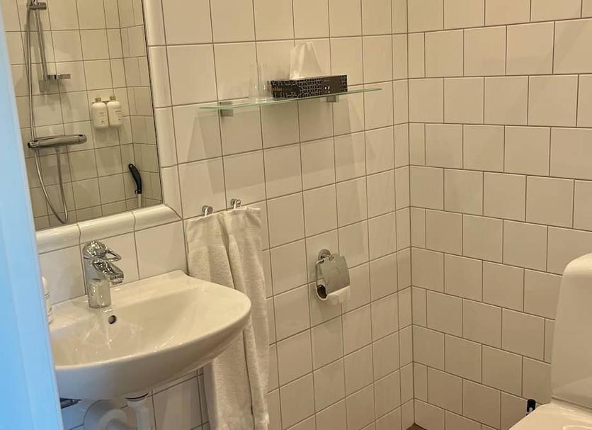 Bathroom Photo