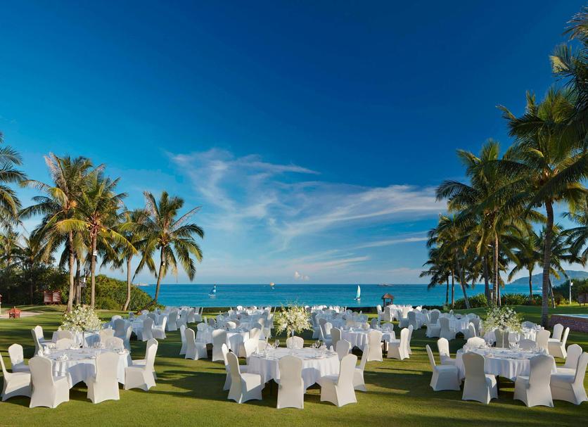 Banquet hall Photo