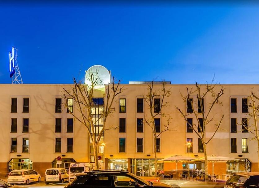 Building Photo