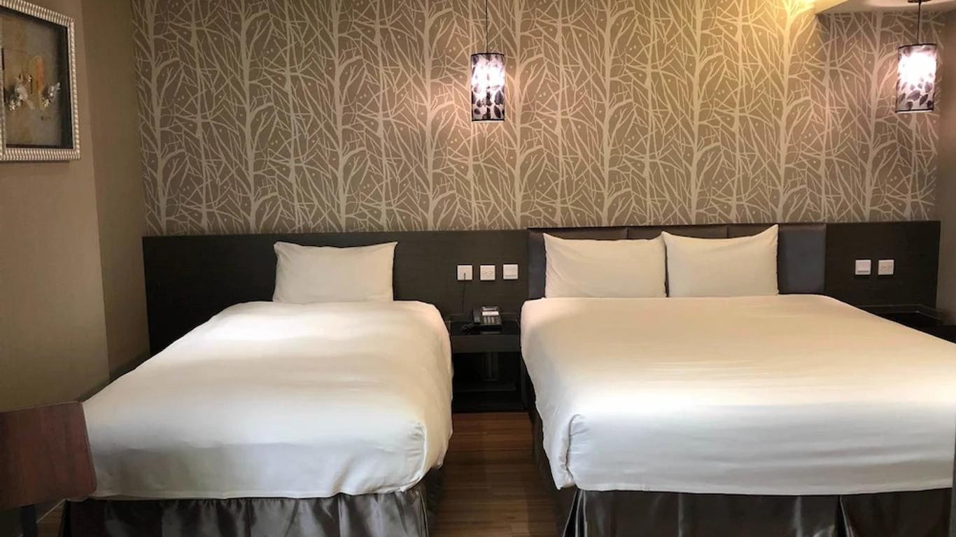 Fine Hotel