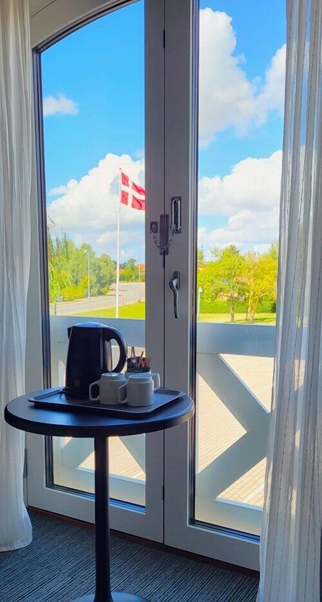 Room amenity