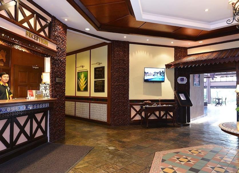 Front desk Photo