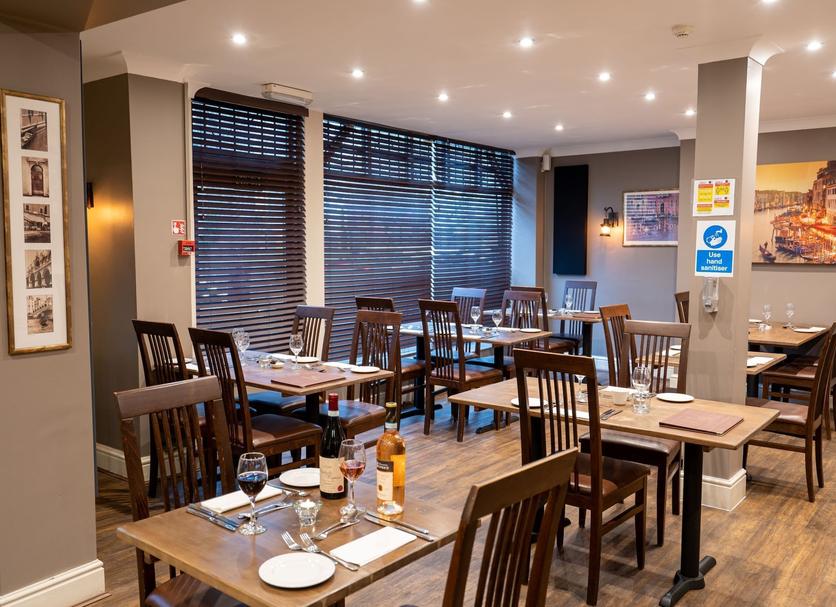 Restaurant Photo