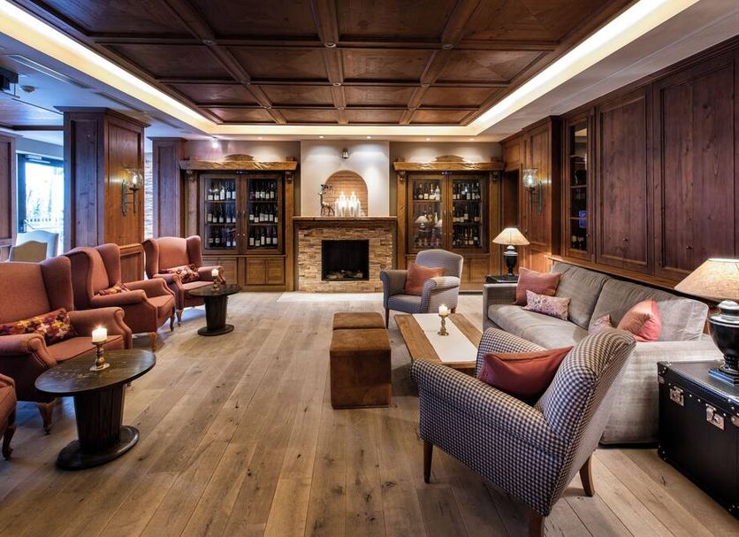 Lounge Photo