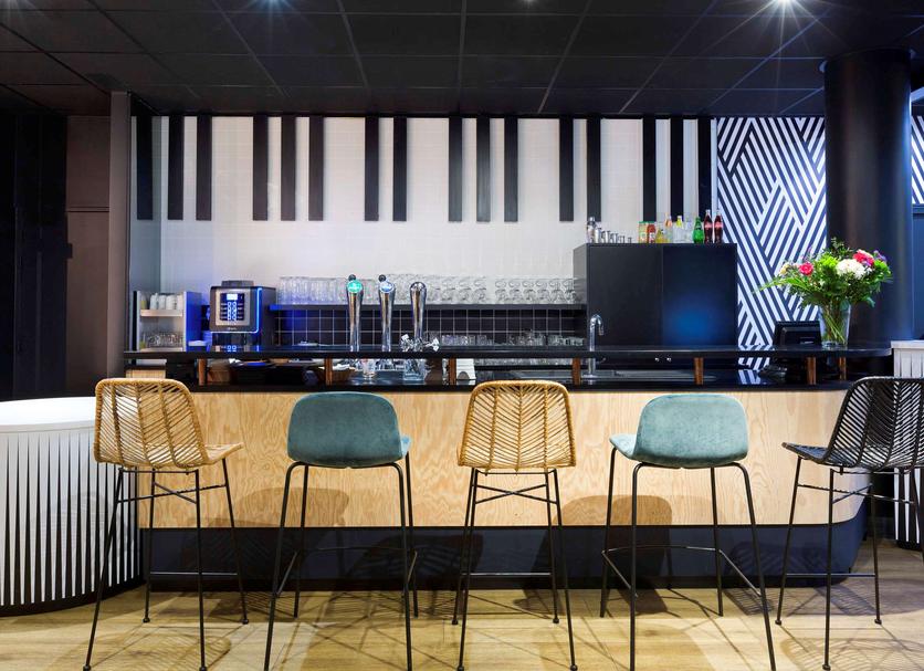 Business centre Photo