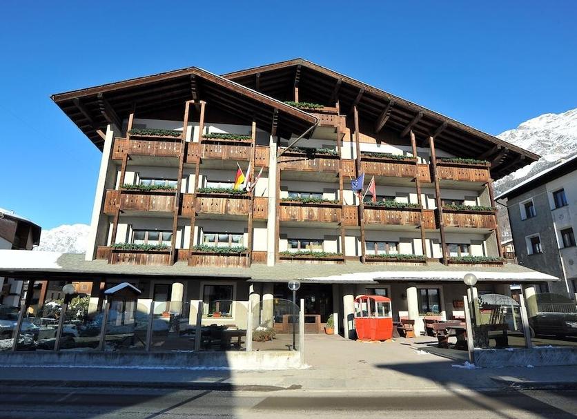 Building Photo