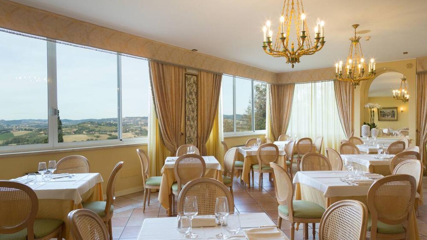 Hotel Tuder