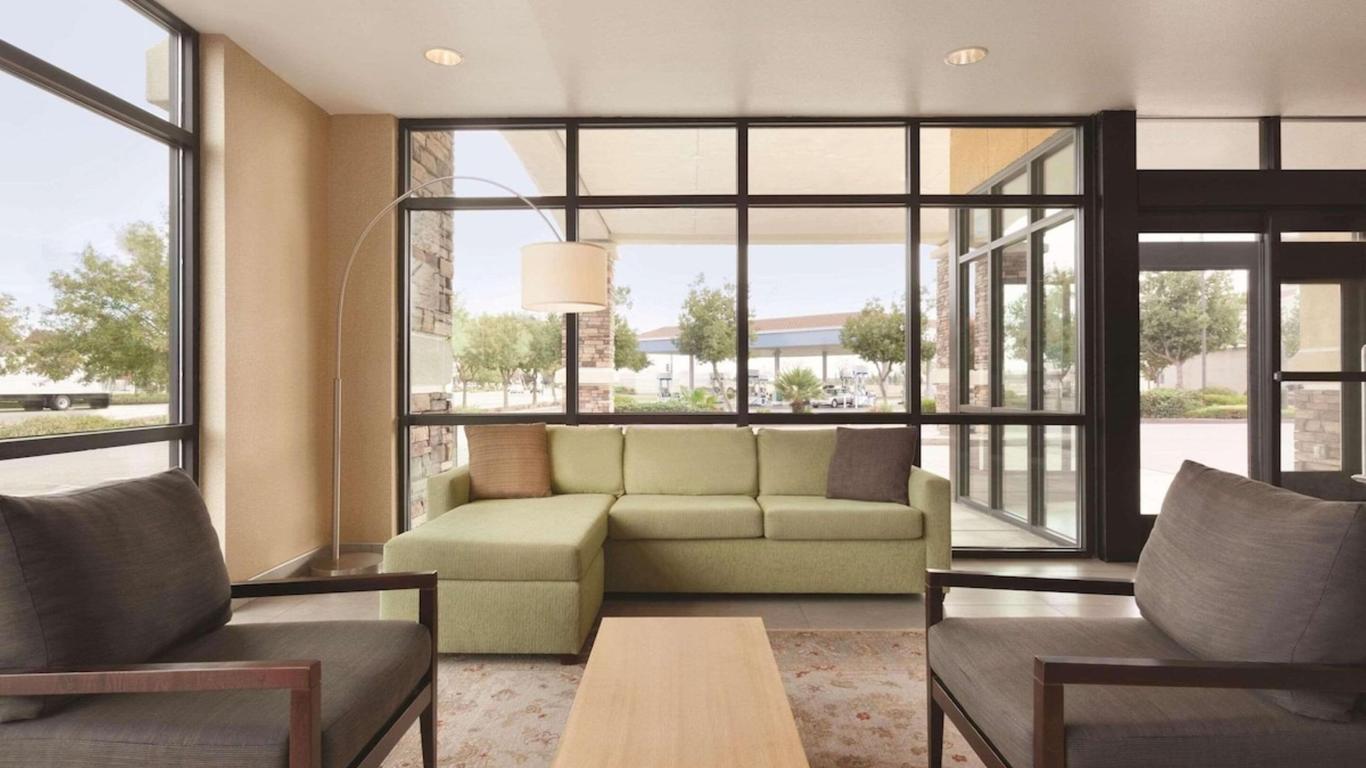 University Hotel - Davis Area