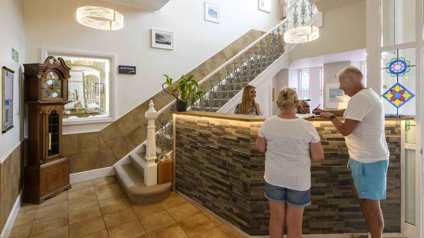 Porth Veor Manor Villas & Apartments