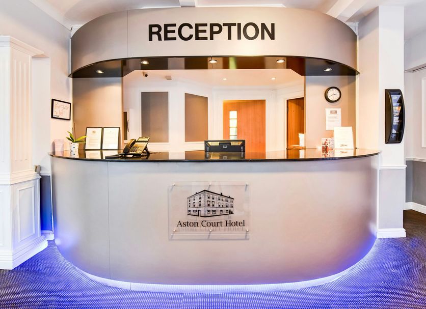 Front desk Photo
