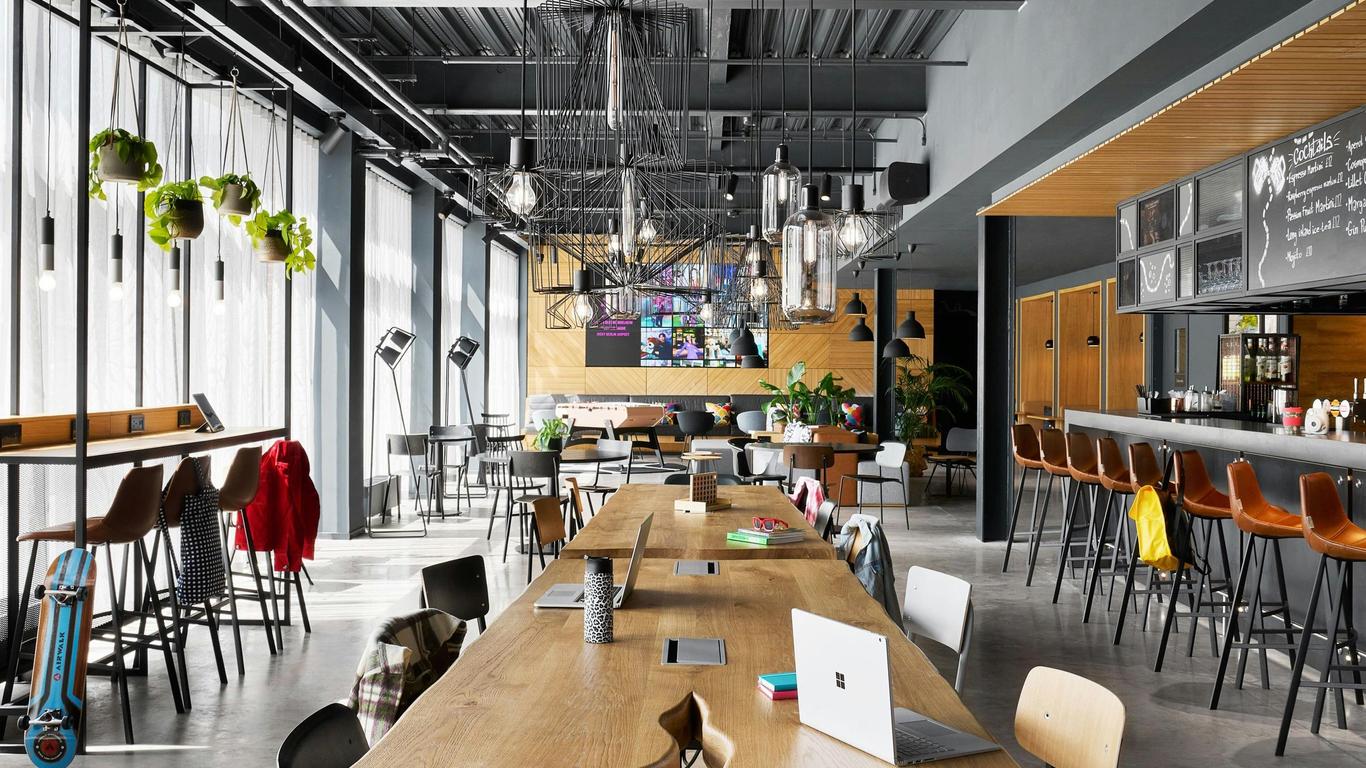 Moxy Bristol
