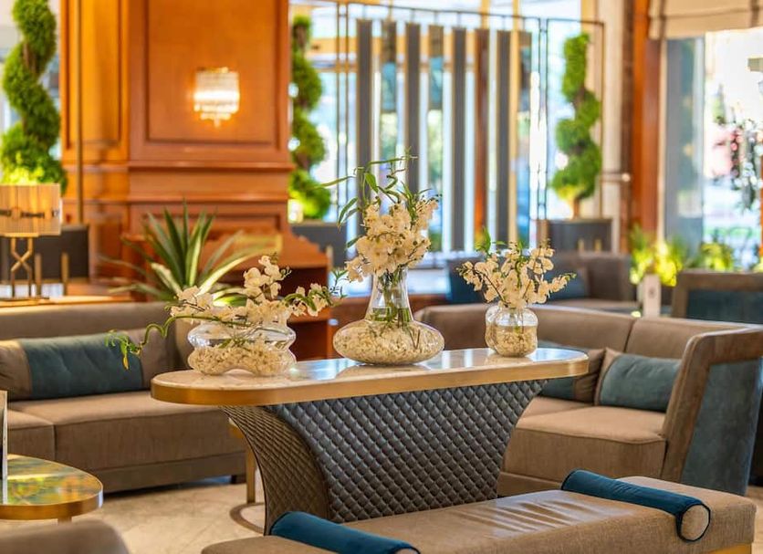 Lounge Photo