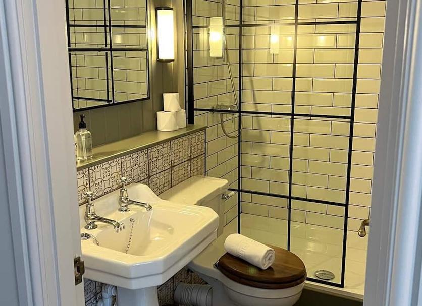 Bathroom Photo