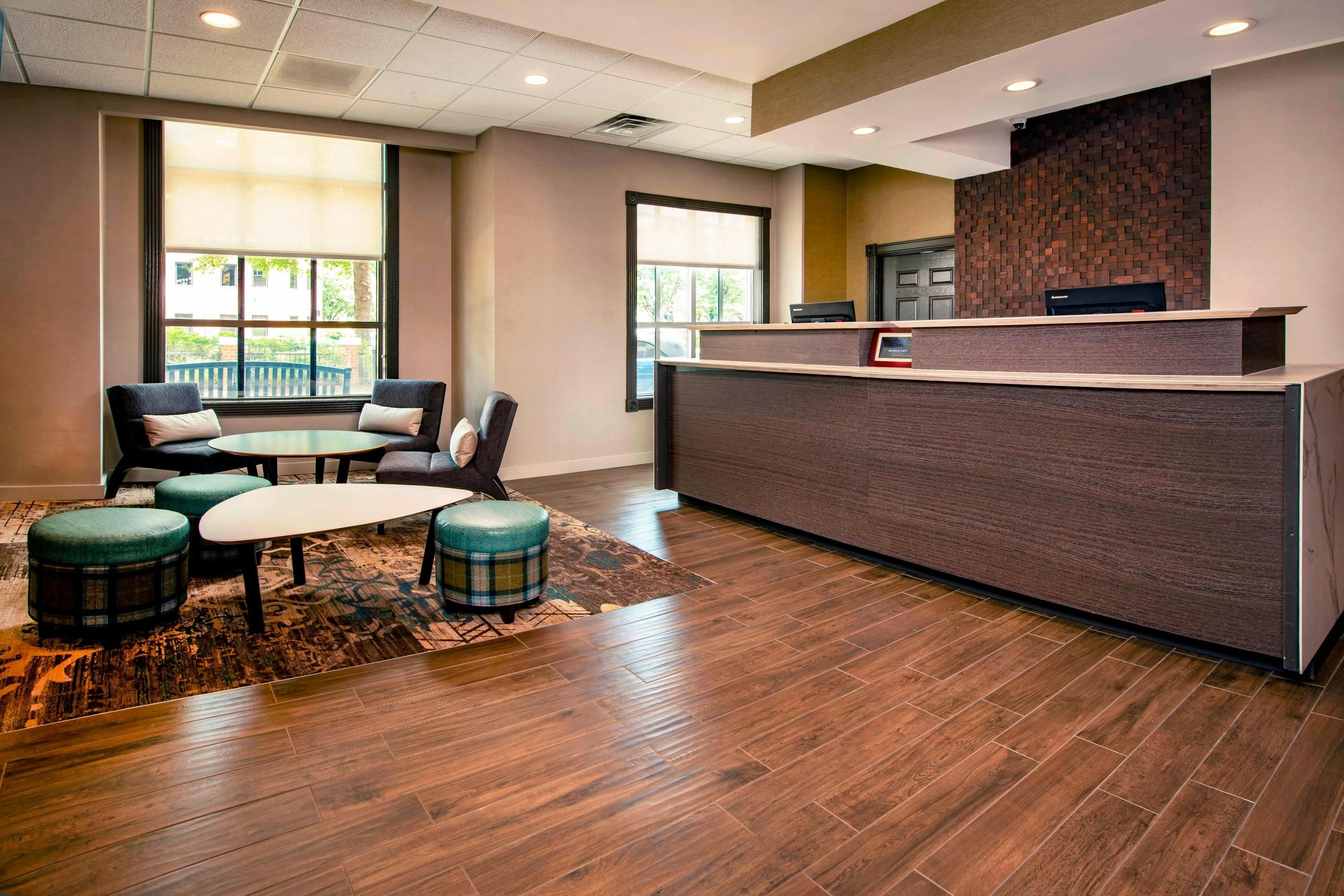 Front desk Photo