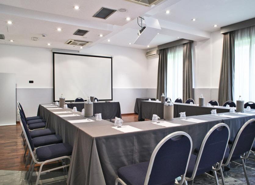 Conference room Photo
