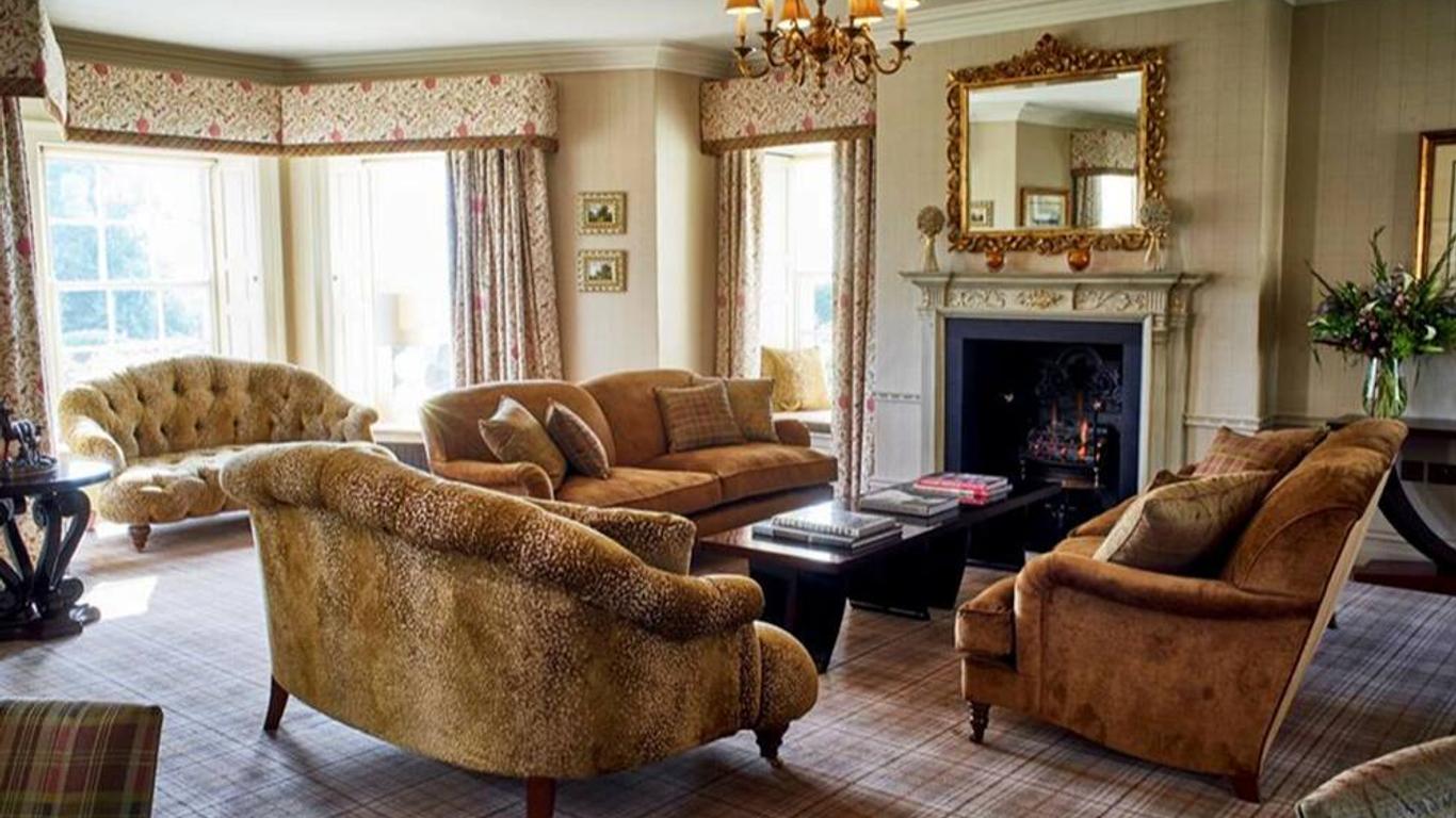 Walwick Hall