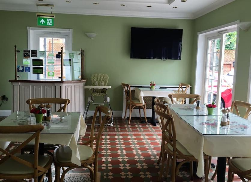 Restaurant Photo