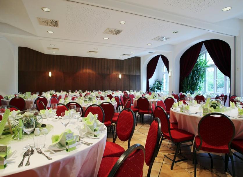 Banquet hall Photo