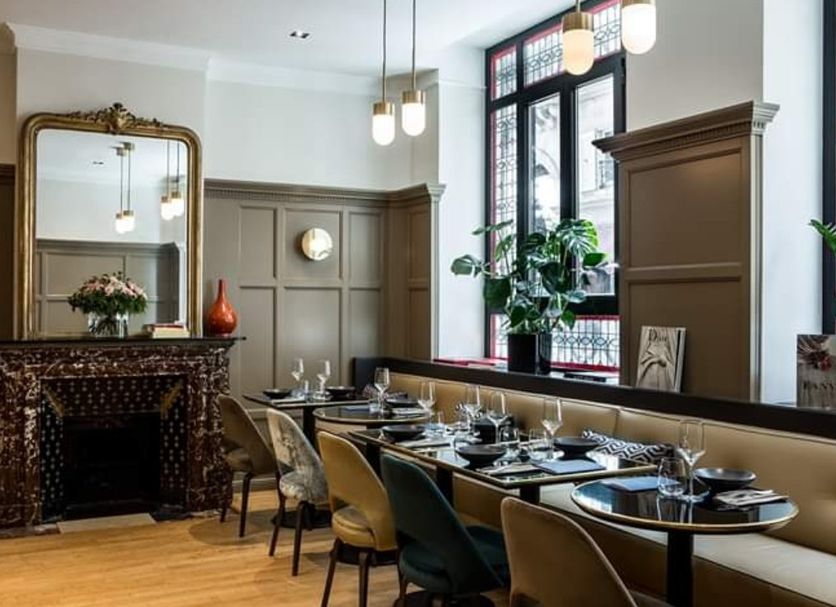 Restaurant Photo
