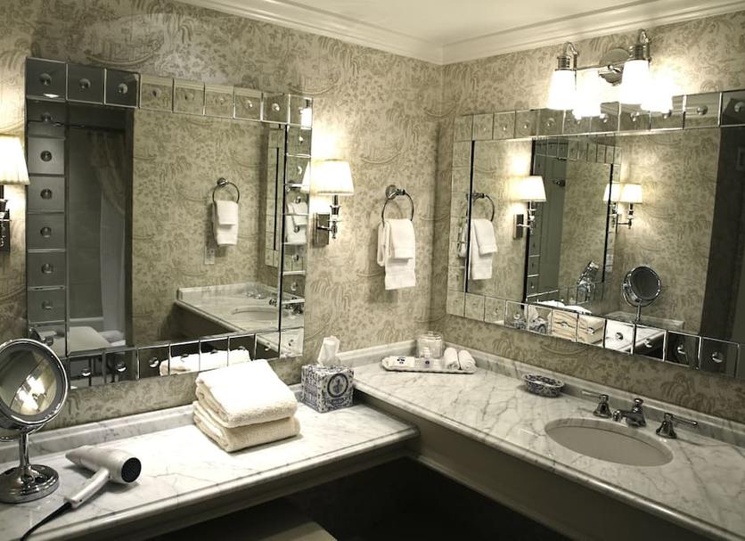 Bathroom Photo