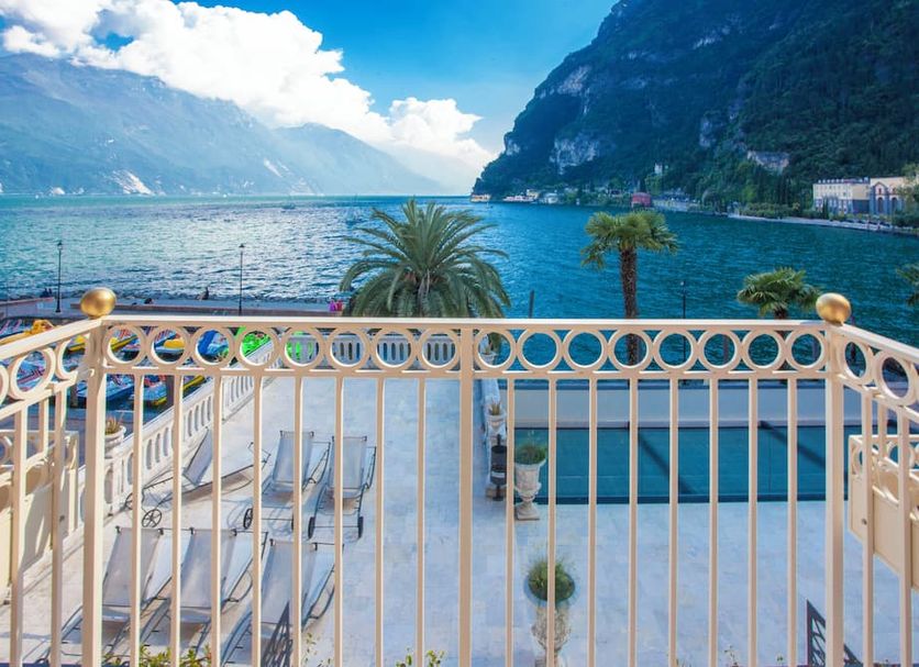 Balcony Photo