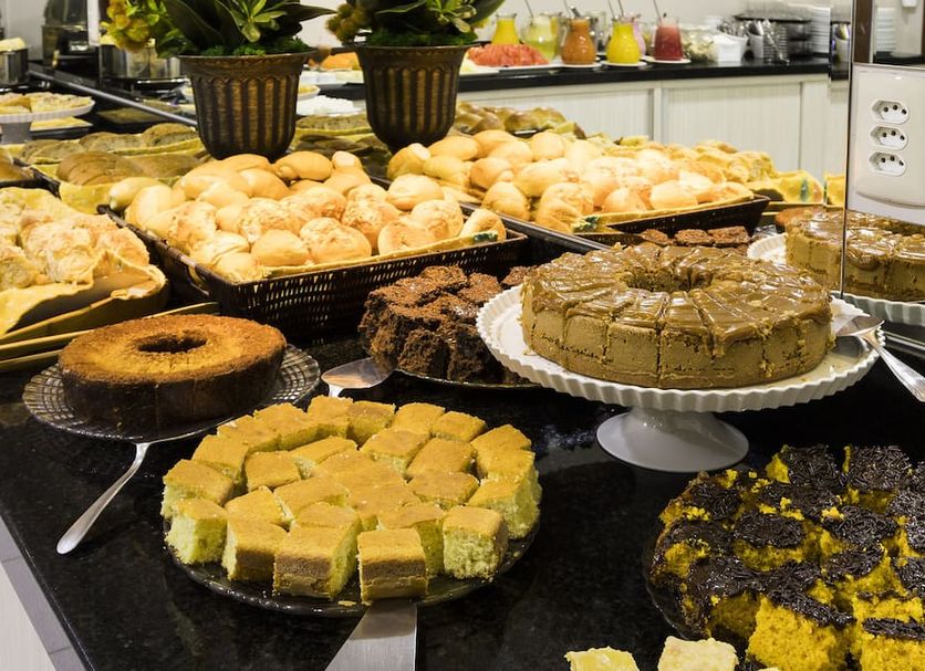 Buffet Photo