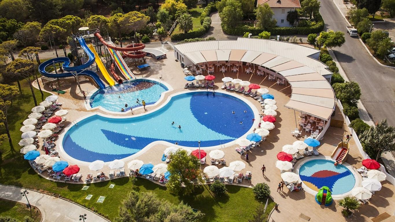 Salamis Bay Conti Hotel
