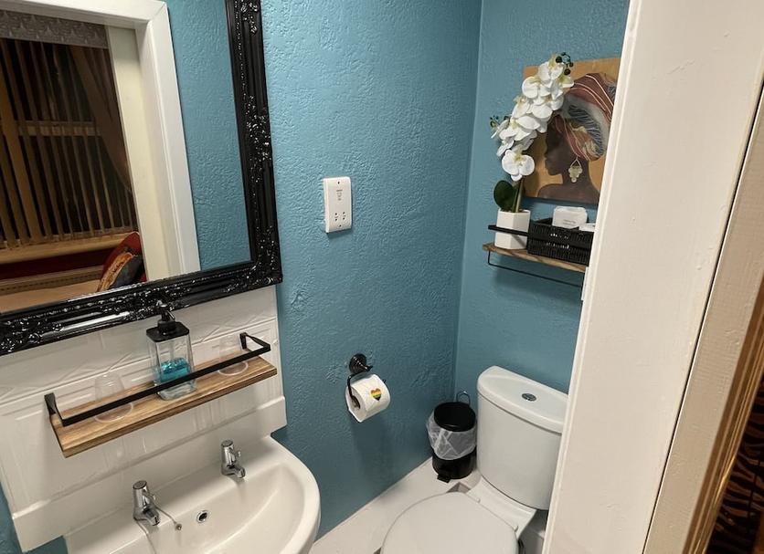 Bathroom Photo
