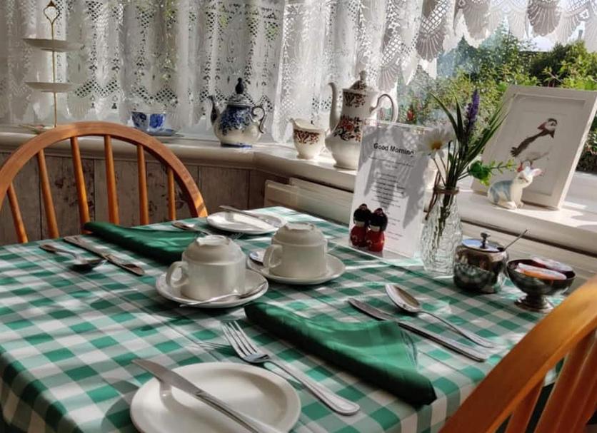 Dining room Photo