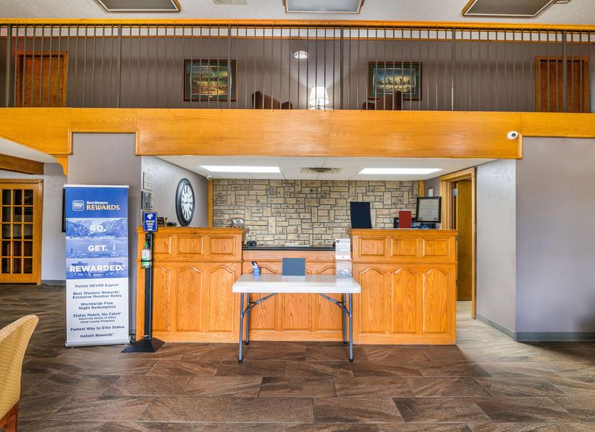 Front desk Photo