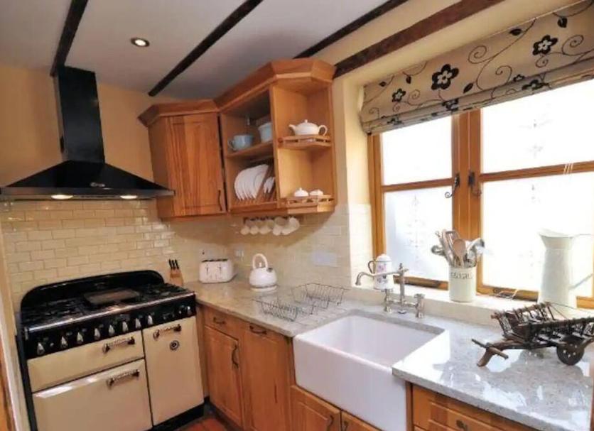 Kitchen Photo