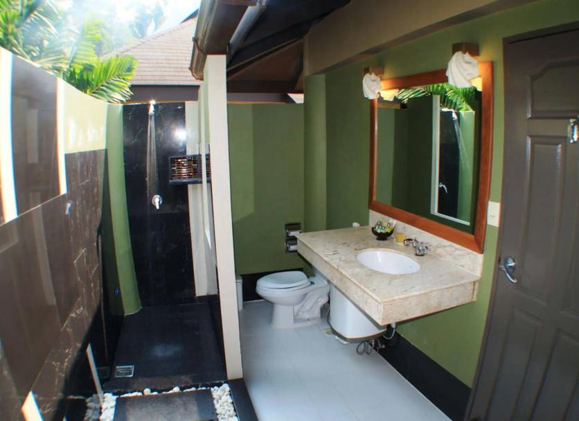 Bathroom Photo