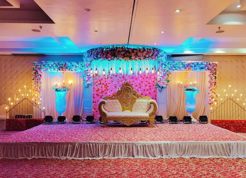 Banquet hall Photo