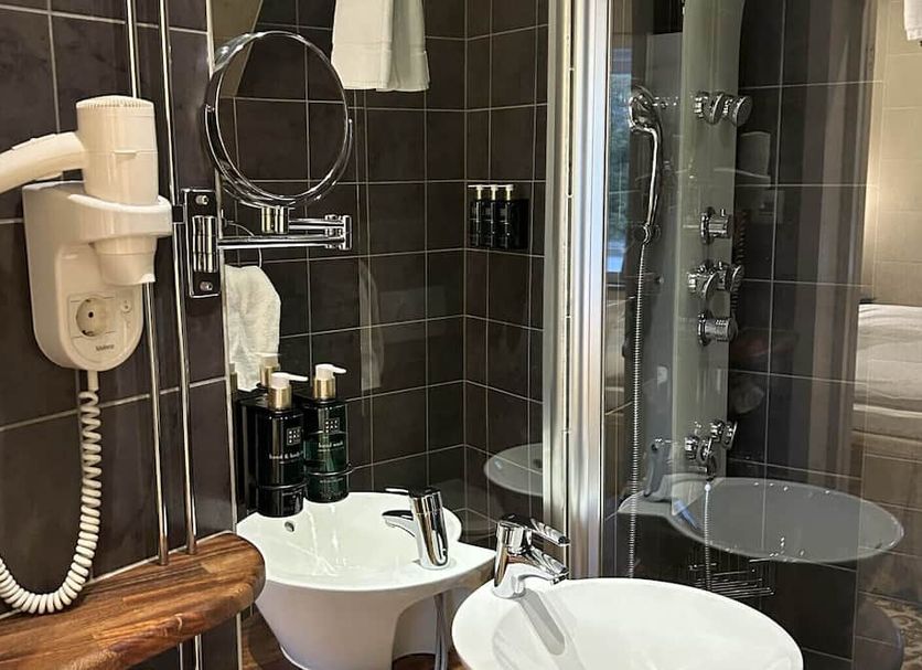 Bathroom Photo