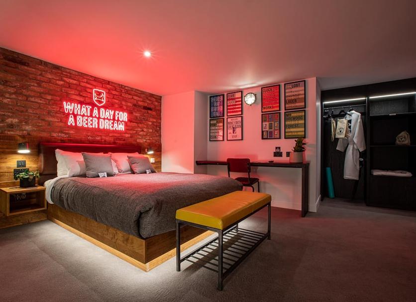 Bedroom Photo