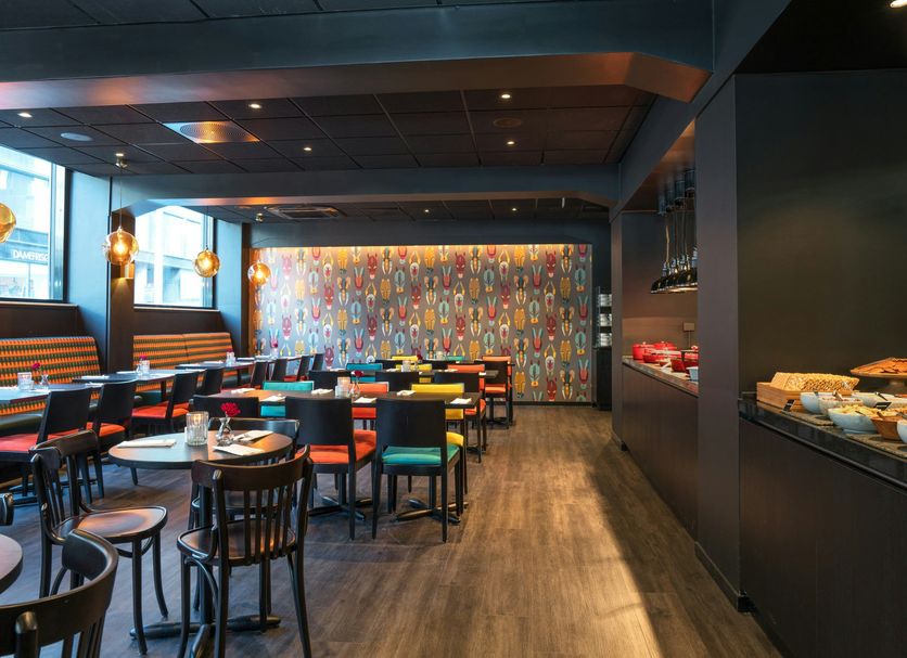 Restaurant Photo