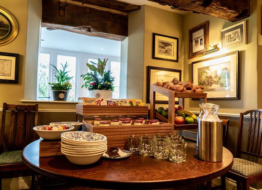 Buffet Photo
