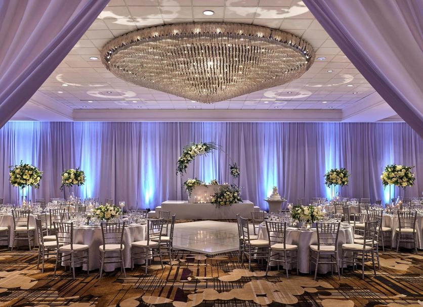 Banquet hall Photo