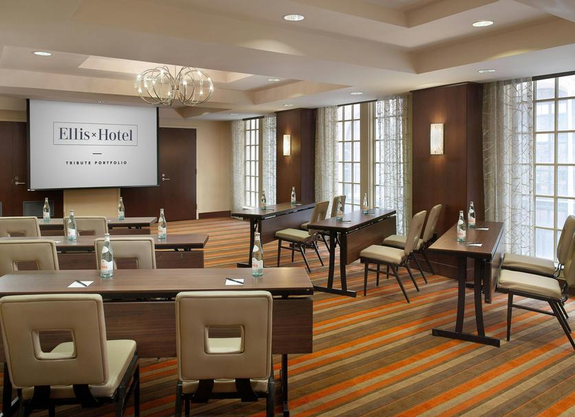 Conference room Photo