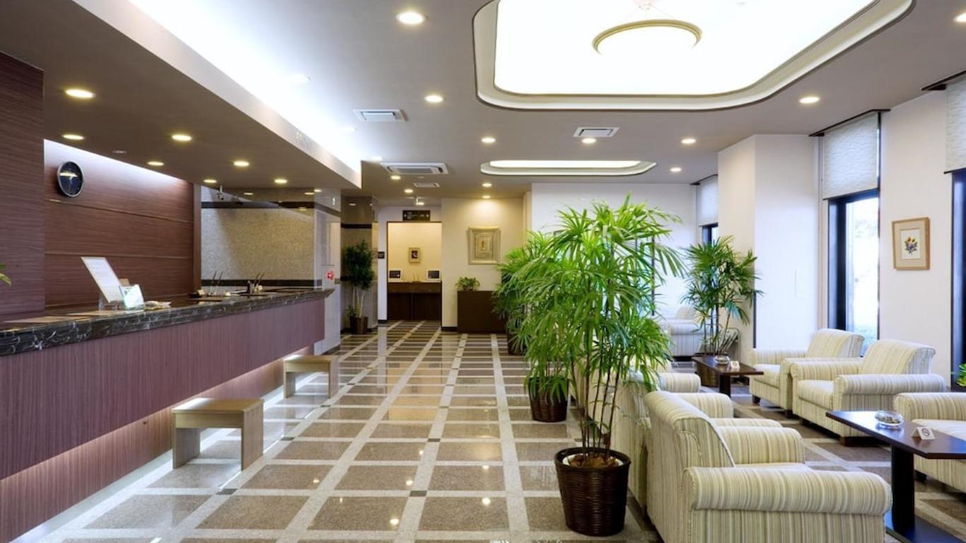 Hotel Route-Inn Mikawa Inter