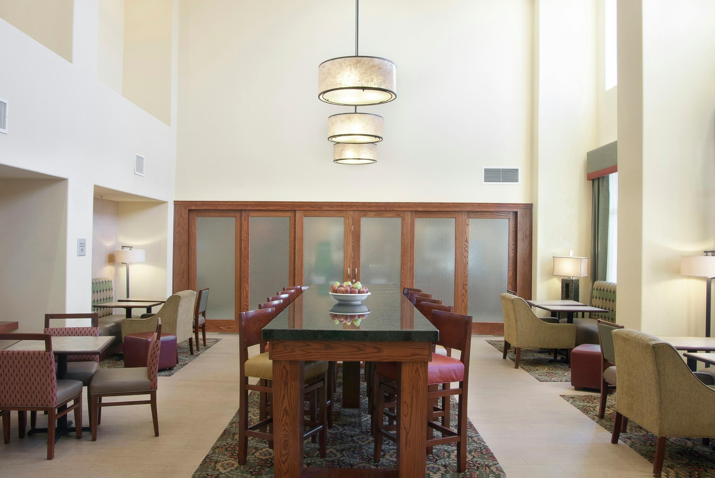 Dining room Photo