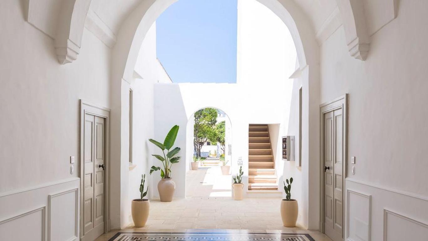 Relais San Martino Salento - Handwritten Collection