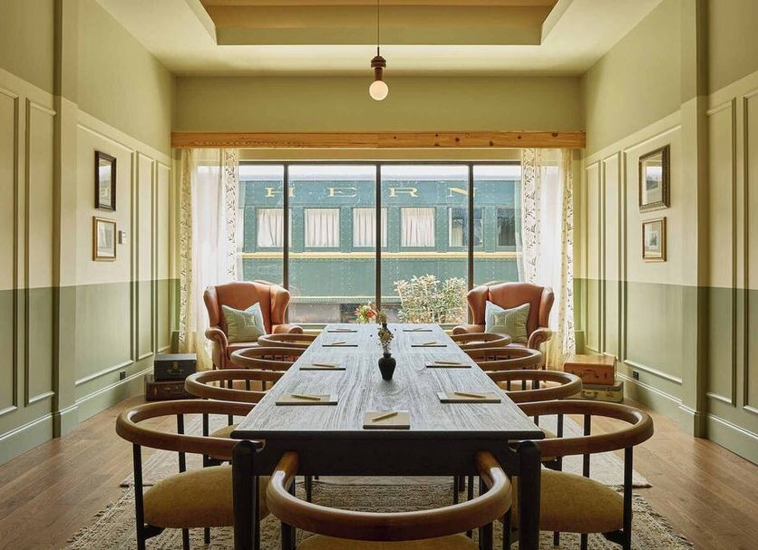 Dining room Photo